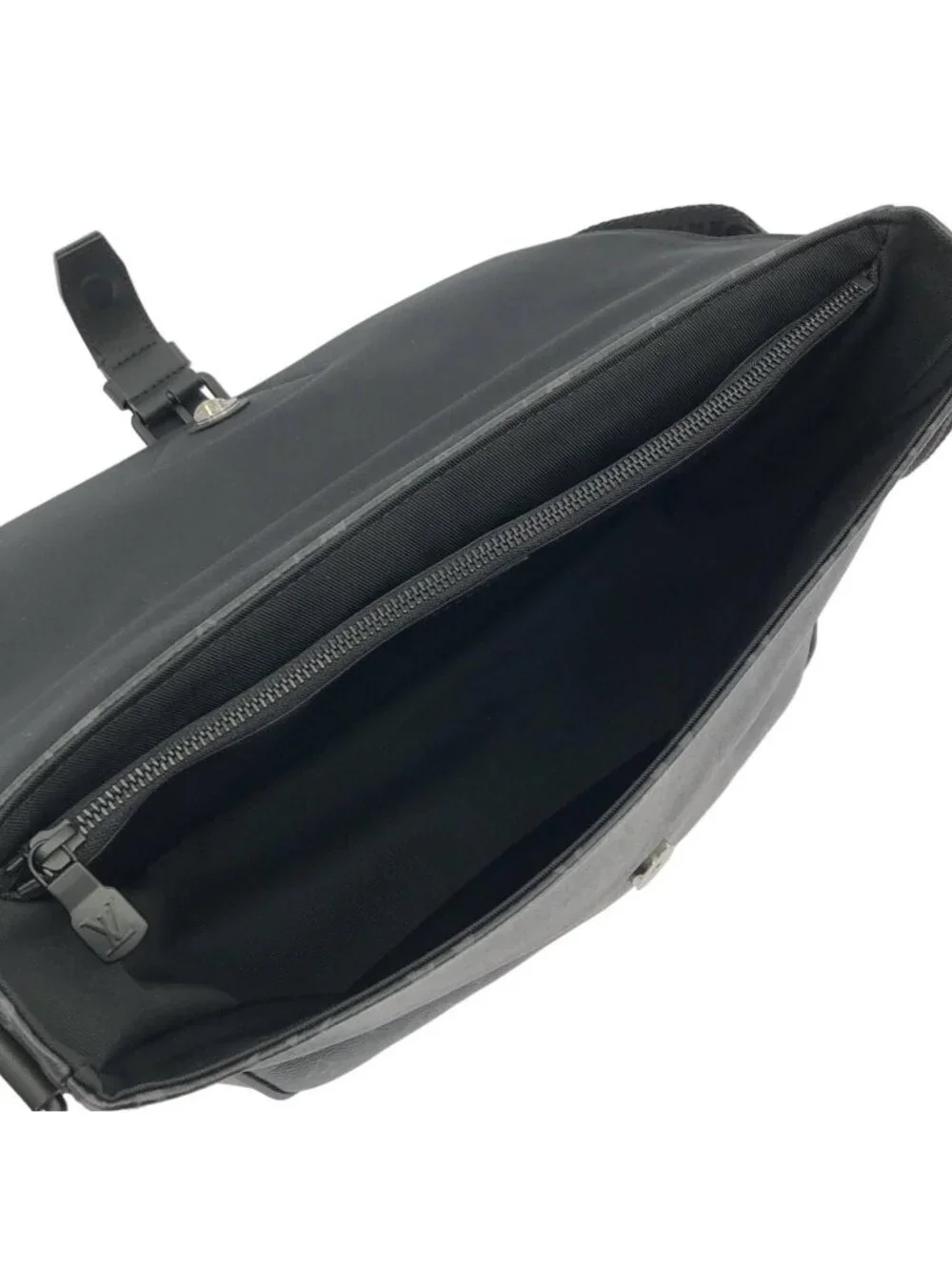 Louis Vuitton Monogram Eclipse Montsouris Messenger Shoulder Bag